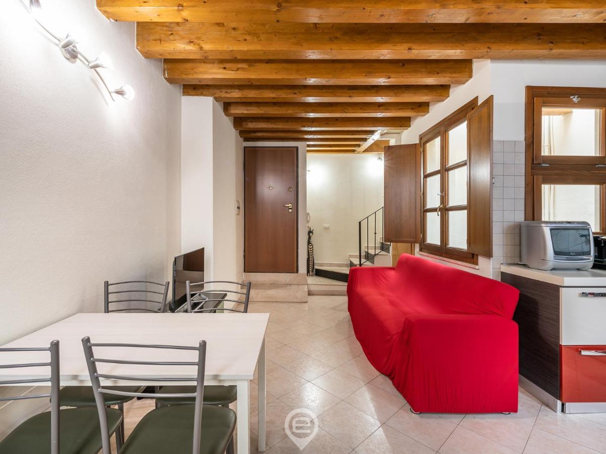 Wonderful Casa Simona - Centre Apartment